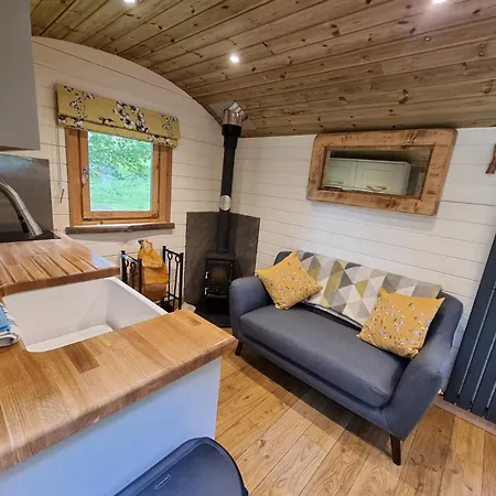 Syke Farm - Yurt's And Shepherds Hut Parque de Campismo